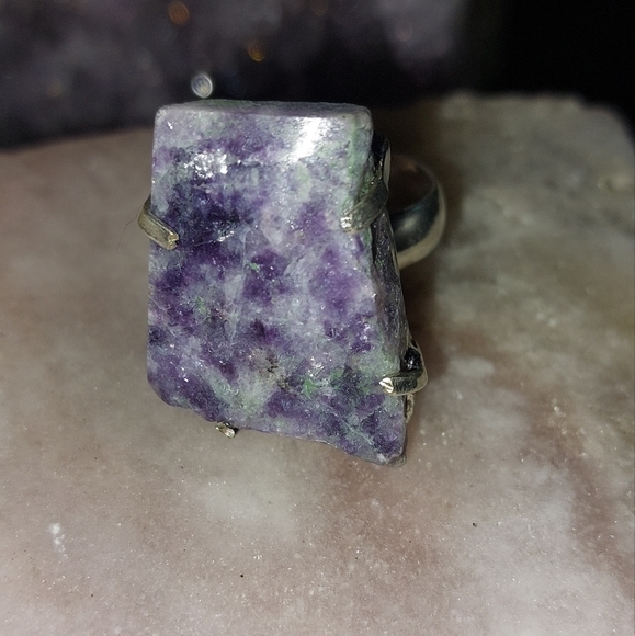 Lepidolite Rough Cut Ring - Picture 5 of 7